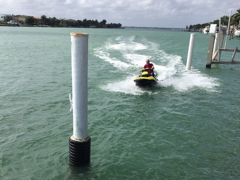 Jetski by the Island